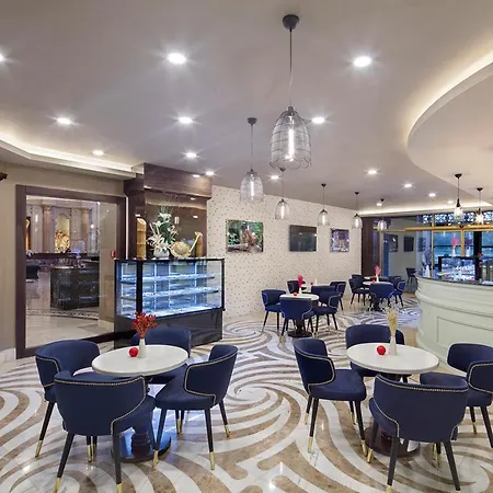 Grand Millennium Otel