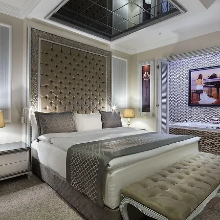 Grand Millennium Hotel 5*