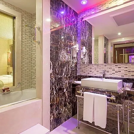 Grand Millennium Hotel 5*