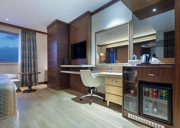 Otel Grand Millennium