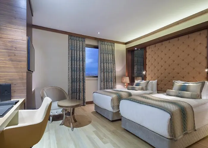 Otel Grand Millennium