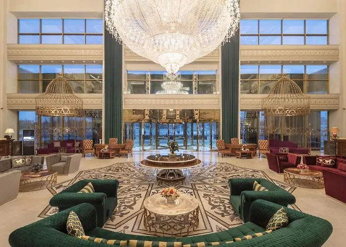 Grand Millennium Otel