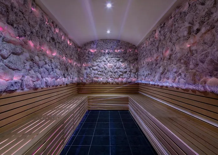 Grand Millennium Otel