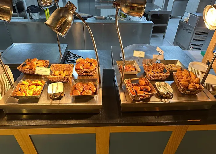 Grand Millennium Otel