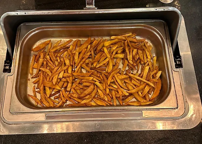 Hotel Grand Millennium